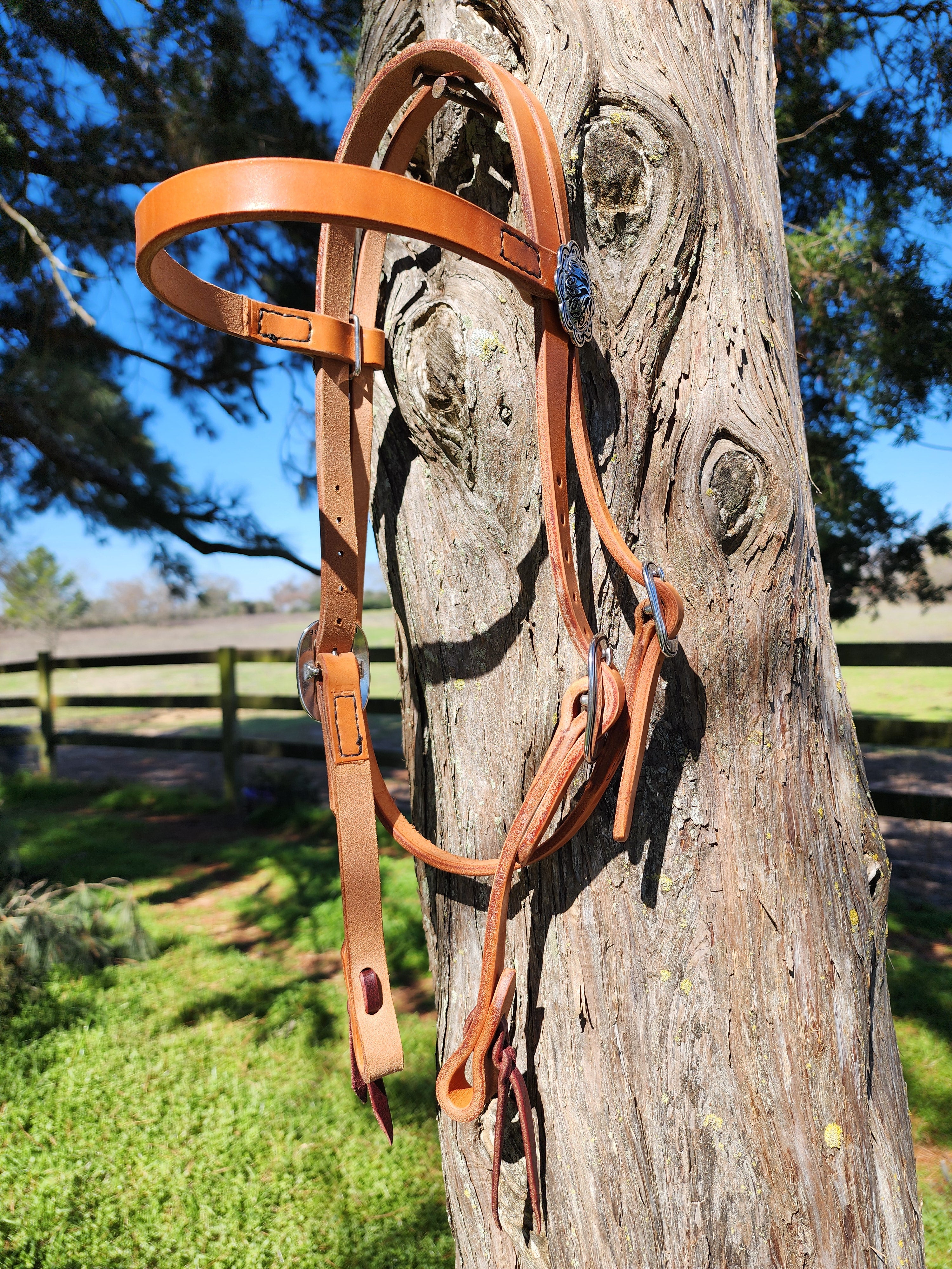 Handmade harness leather browband headstall by Starlight Leather Co.